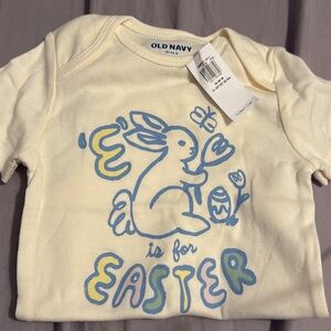 Old Navy Cream and Blue Easter Bunny Kids Tee